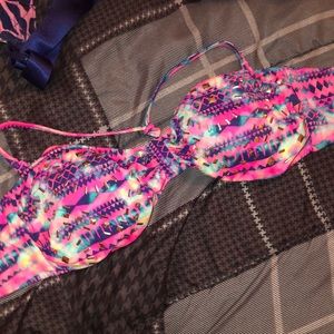 Victoria’s Secret bikini top